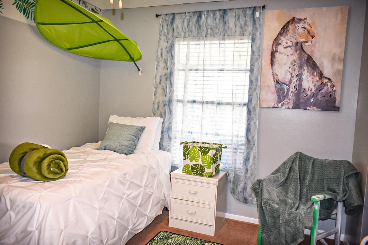 Welcome To The Cottage: A Home Away From Home Port St. Lucie Extérieur photo