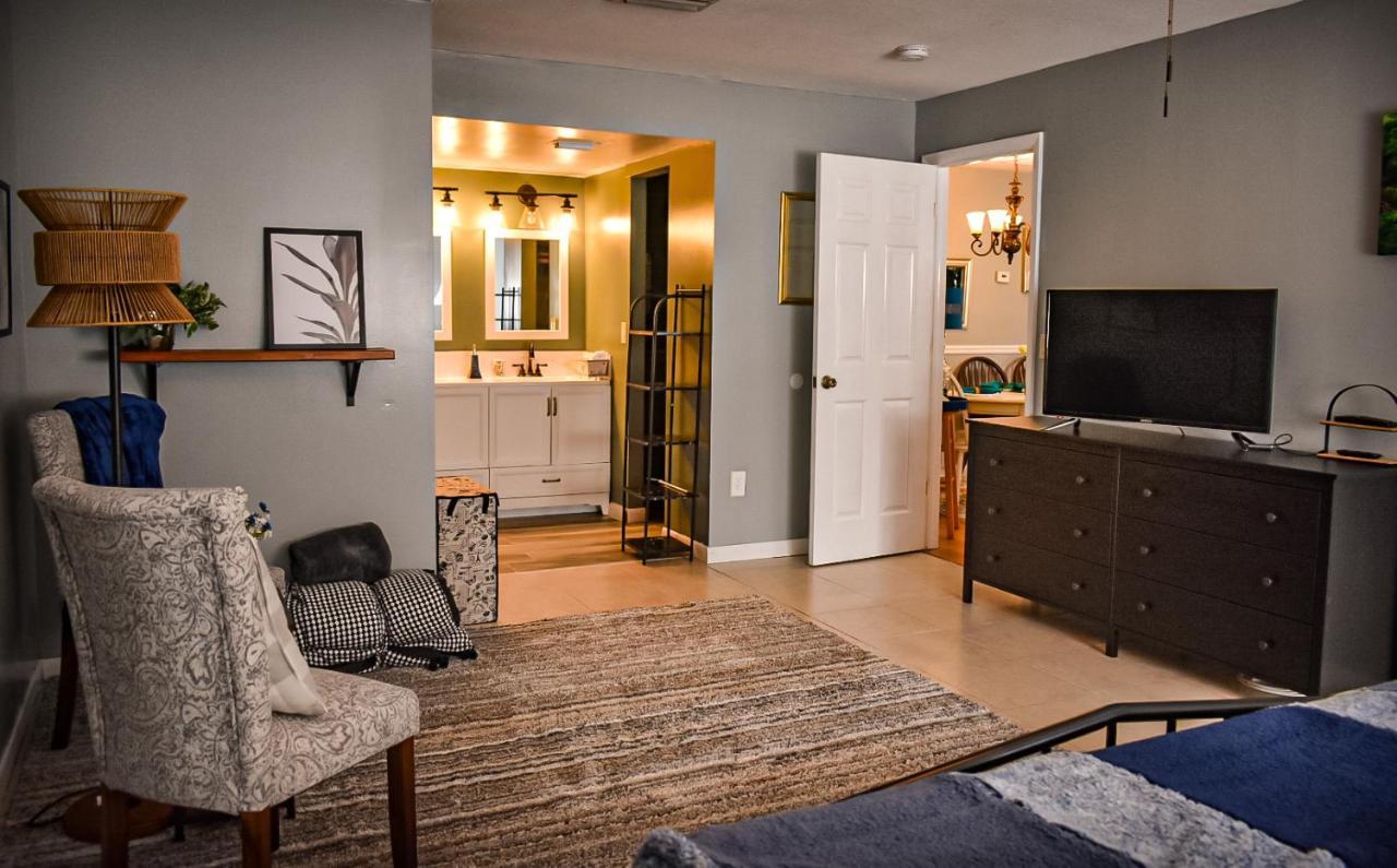 Welcome To The Cottage: A Home Away From Home Port St. Lucie Extérieur photo