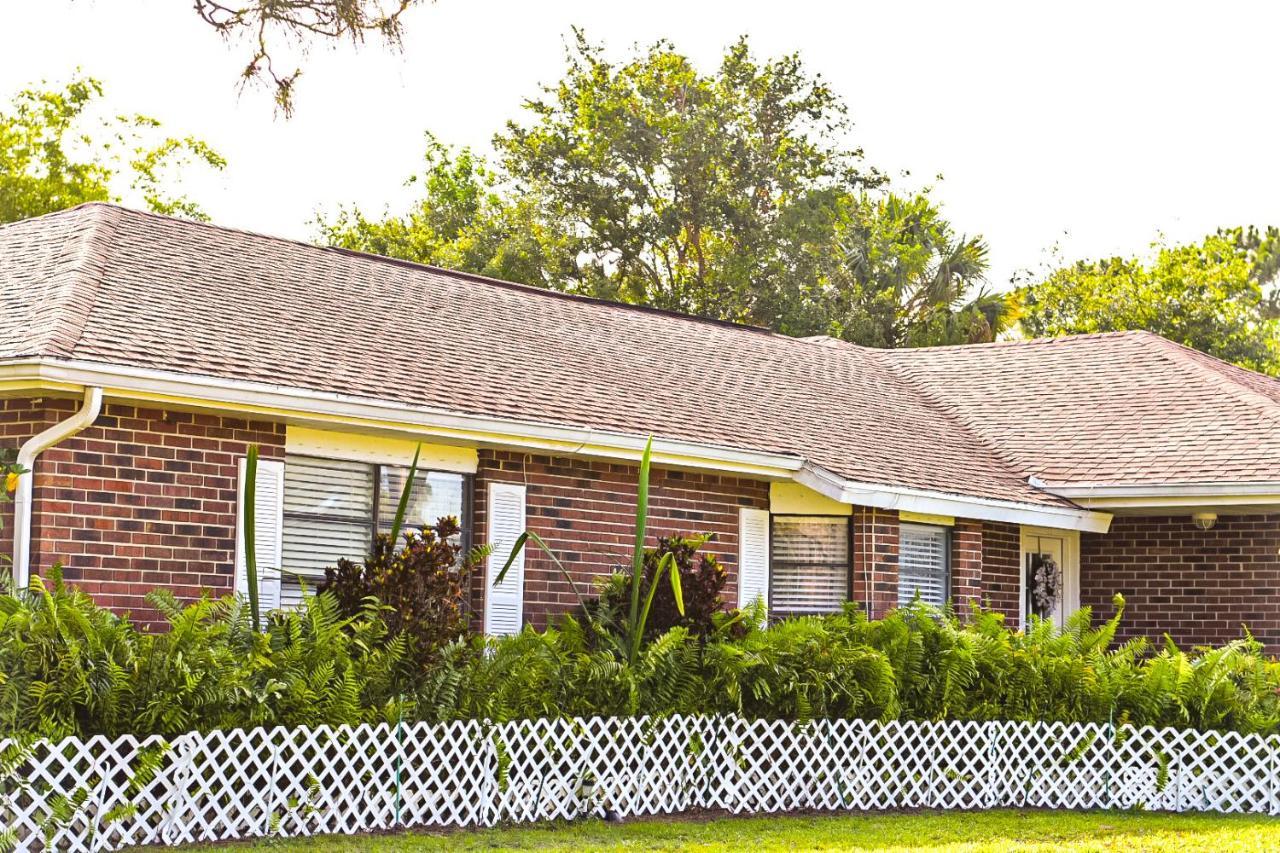 Welcome To The Cottage: A Home Away From Home Port St. Lucie Extérieur photo